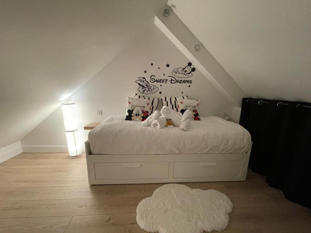 Paris House Βίλα Villejust Εξωτερικό φωτογραφία